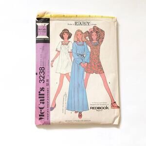 1972 Vintage McCalls 3238 Sewing Pattern - Misses Dress or Smock
